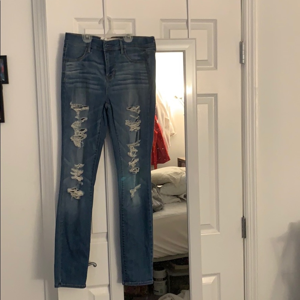 Ripped blue jean